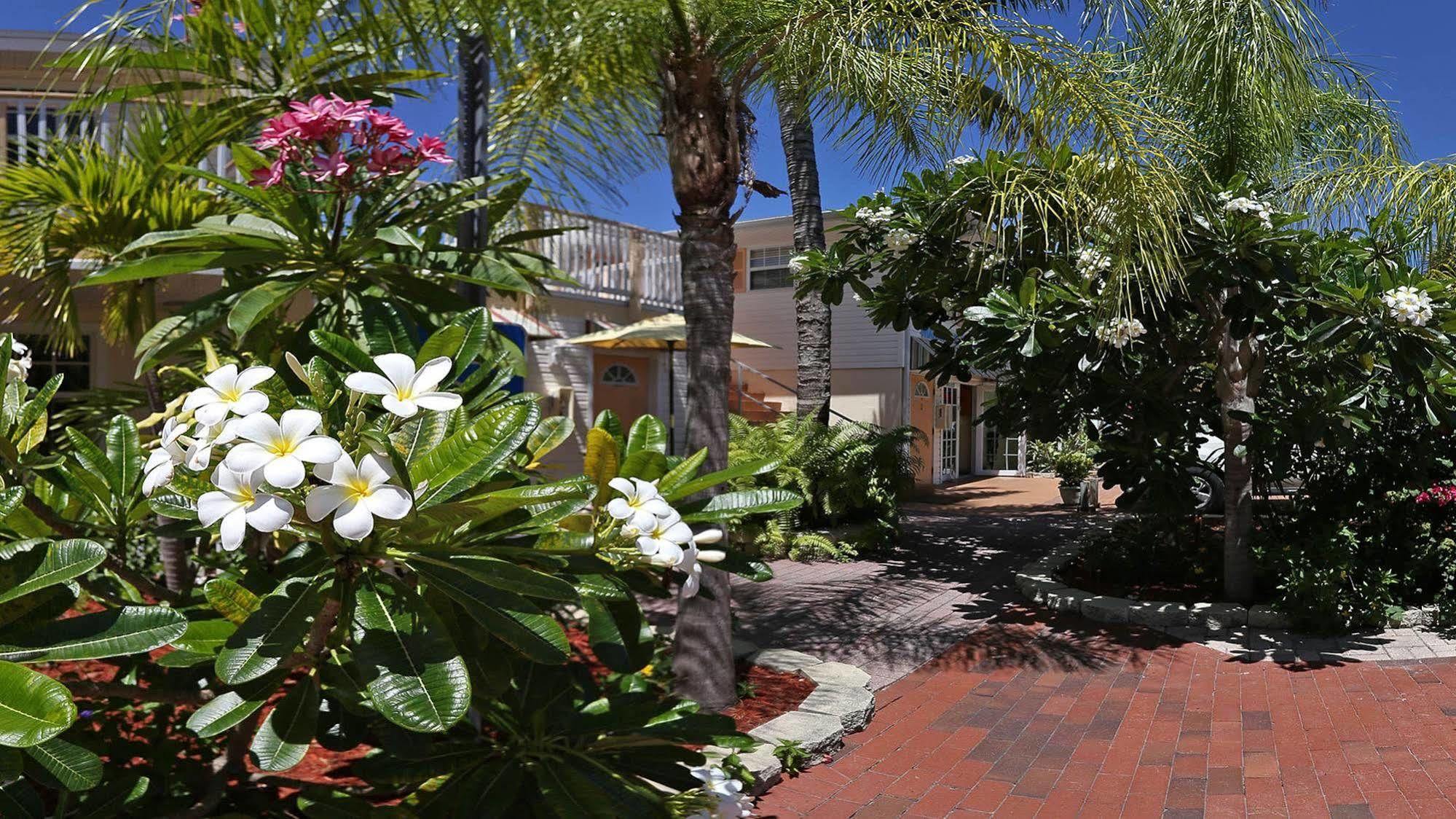 Manatee Bay Inn Fort Myers Beach Exterior foto